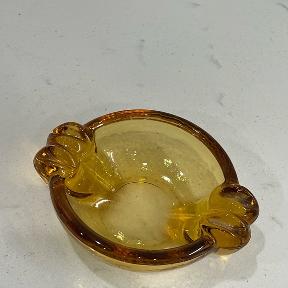 Mid-Century Modern Amber Heavy Glass Ashtray Trinket Dish - Picture 4 of 6